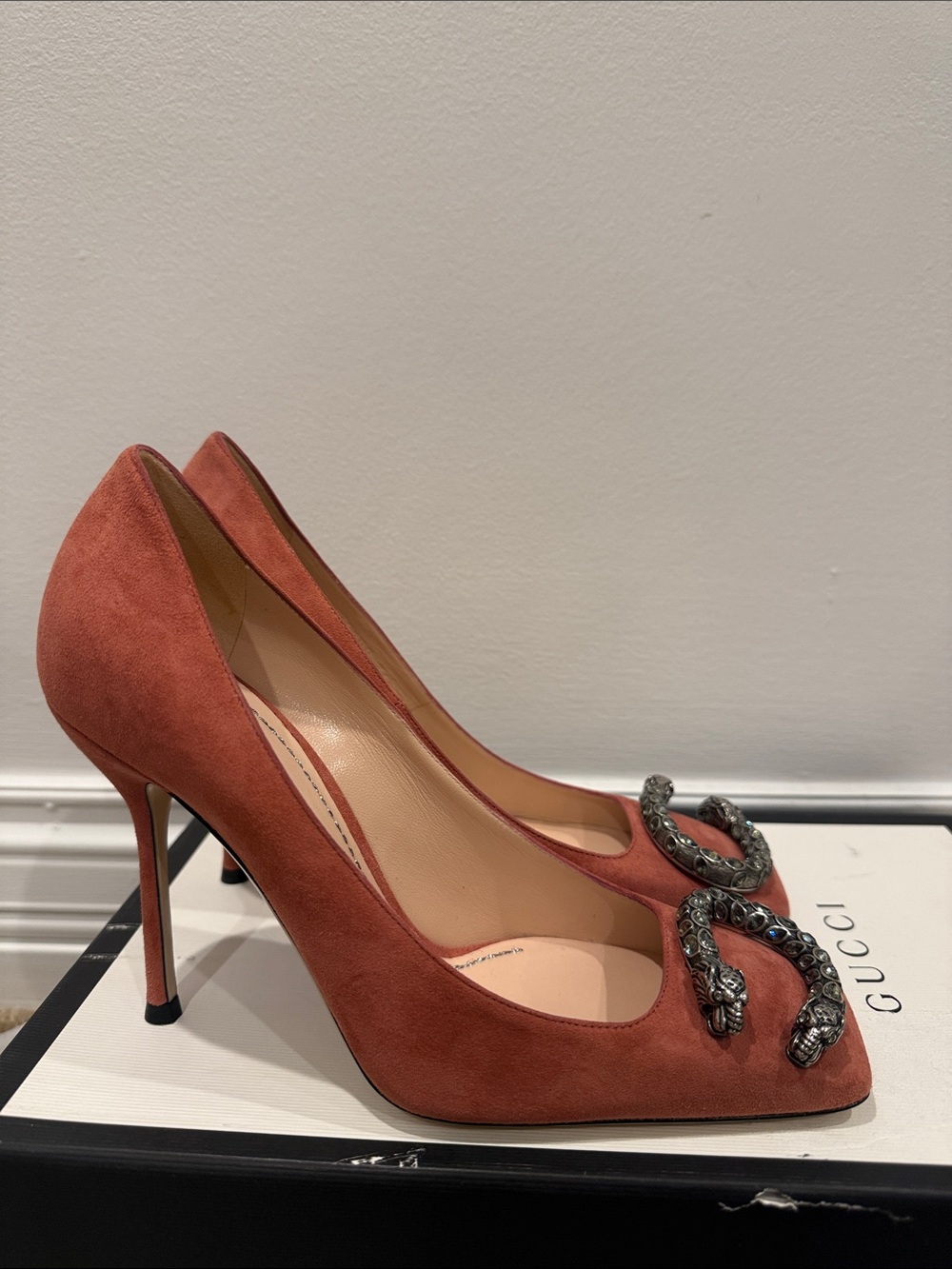 Gucci Runway Suede Horsebit Pumps Rust Pink NEW Bergdorf Goodman 36,5/6,5US (7)